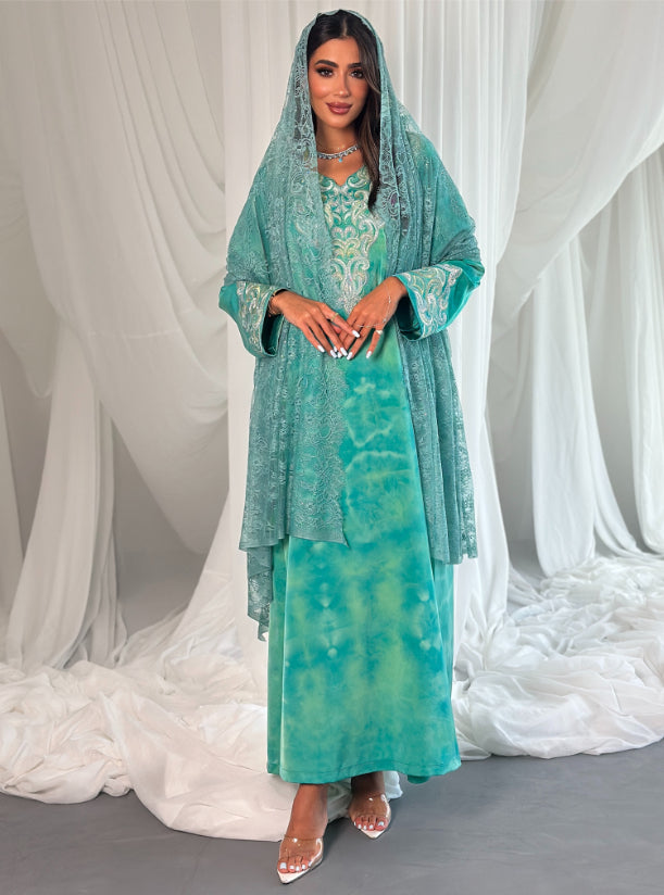 Tifany Elegant mukhawar without scarf.